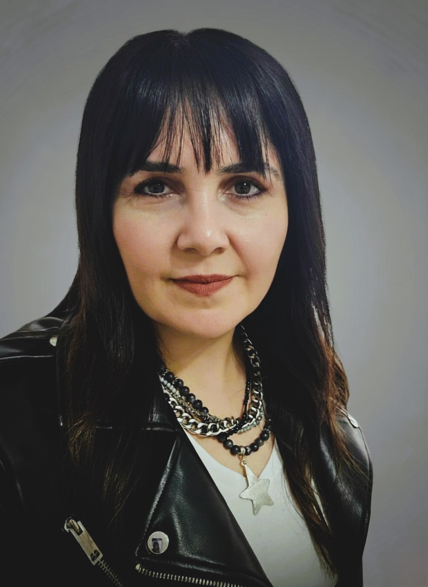 EMİNE KELEŞ